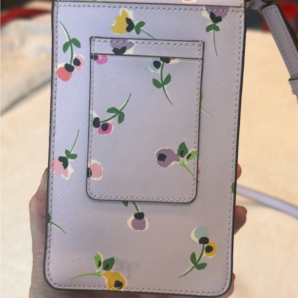 Kate Spade Flap Phone Crossbody Small Purse Purple Cameron‎ Wildflower Ditsy